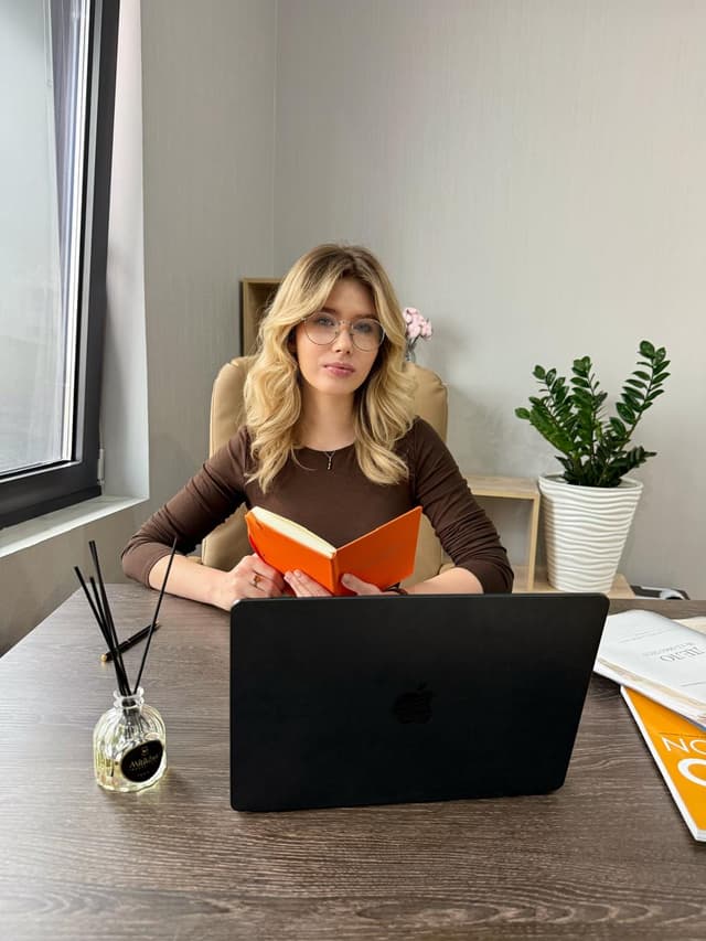 Переломова Светлана